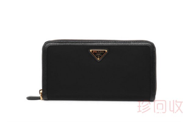 普拉达二手包回收价格通常是在什么区间内