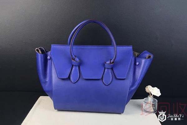 celine二手包包回收价格能有多少 