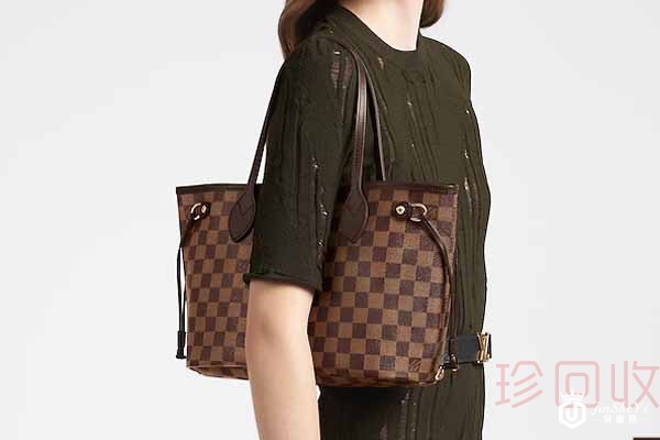 售价一万块钱的lv回收多少钱主要看款式