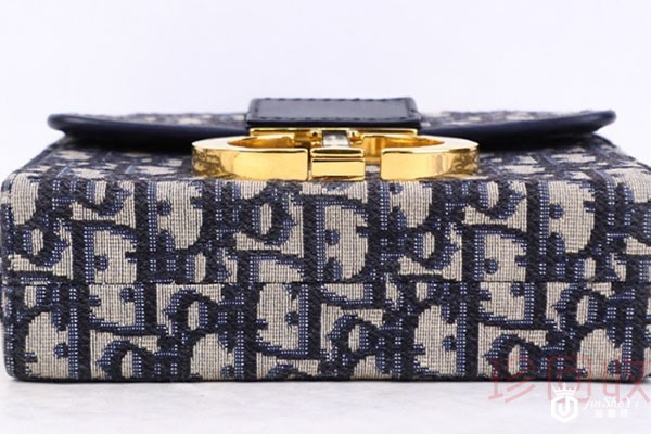 迪奥包包回收实体店交易不如线上平台价高？