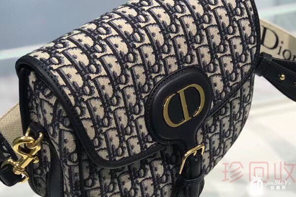 专业二手包包回收网站众多需慎重选择 专业二手包包回收网站众多需慎重选择