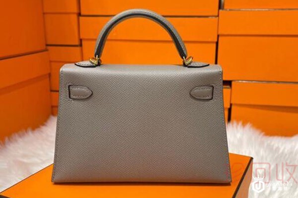 当下的限量版包包回收价格高吗