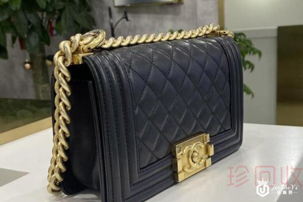 买了7年的香奈儿女包回收价多少 买了7年的香奈儿女包回收价多少