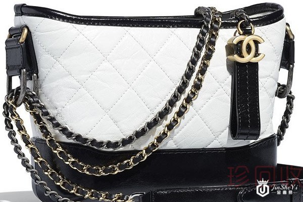 回收名牌包包卖二手一般怎么定价