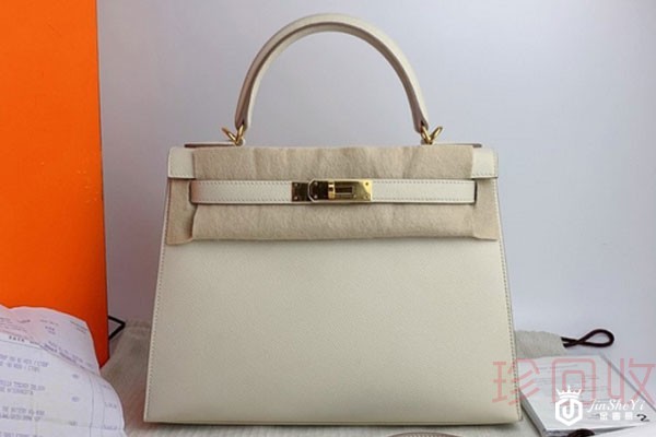 哪里回收爱马仕包流程更便捷