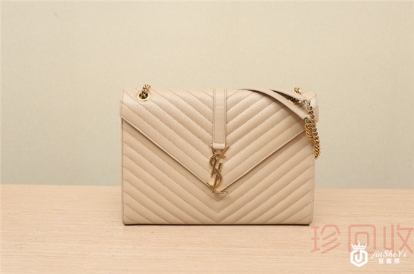 成色只有7成新的ysl信封包回收多少钱