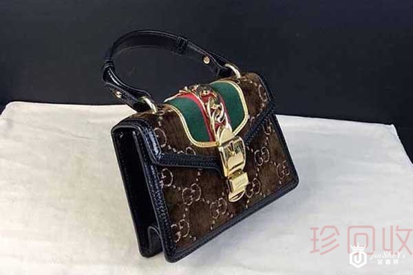 附近回收二手包的可以快速结款吗