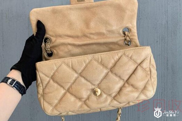 全新香奈儿回收多少钱 超原价轻松吗