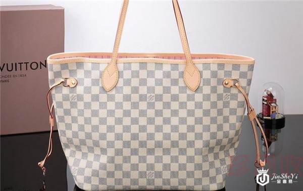 回收lv包包哪个网站更靠谱一些