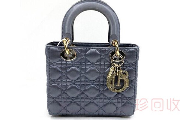 二手品牌包包回收一般打几折