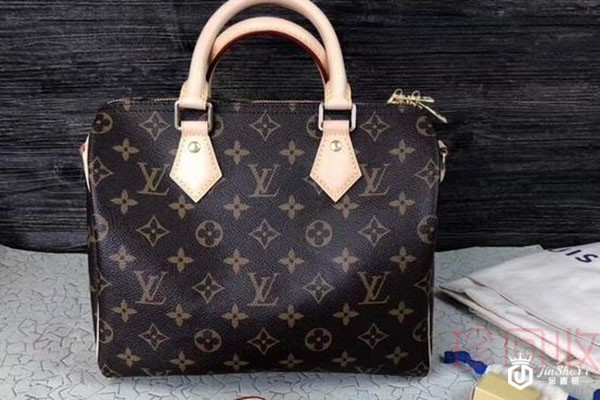 刻了字的lv包还能回收吗 会影响卖价吗 刻了字的lv包还能回收吗 会影响卖价吗