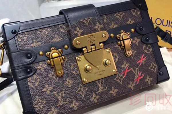 刻了字的lv包还能回收吗 会影响卖价吗 刻了字的lv包还能回收吗 会影响卖价吗