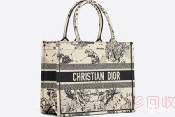 9成新名牌包包什么价格回收