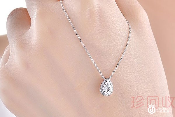 30分的钻石吊坠回收能卖多少钱 质地很重要 30分的钻石吊坠回收能卖多少钱 质地很重要