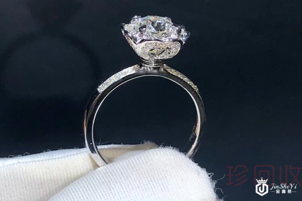 钻石回收一般是原价的多少，价格会相差很大吗