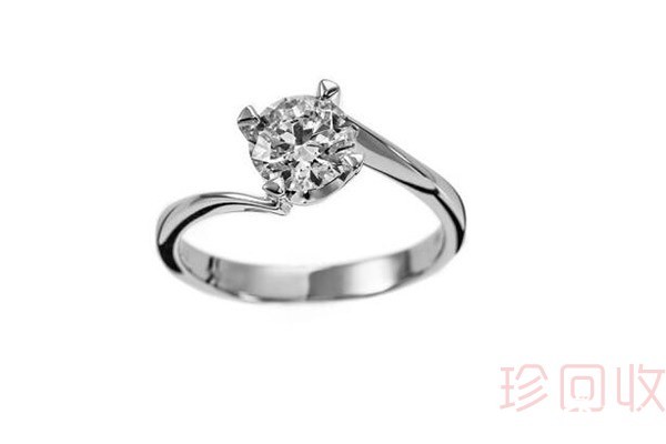 周大福专柜店里有回收钻石服务吗 