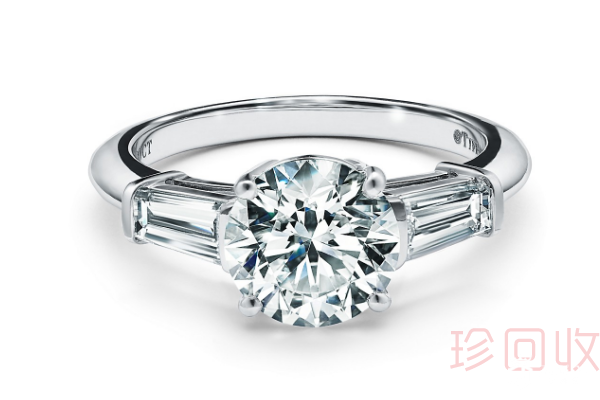 蒂芙尼三石系列钻戒 蒂芙尼三石系列钻戒