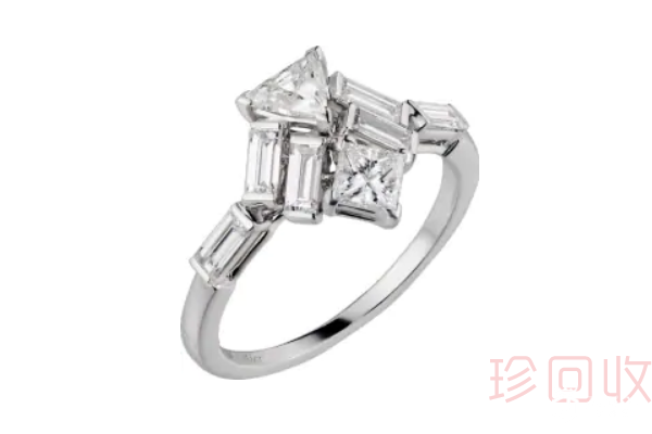 卡地亚1895订婚钻戒