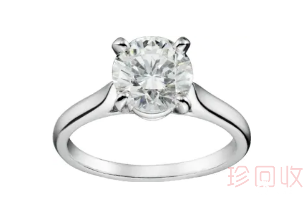 卡地亚三角形切割钻戒