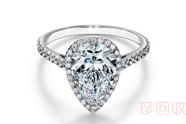 蒂芙尼铂金镶嵌梨形钻戒