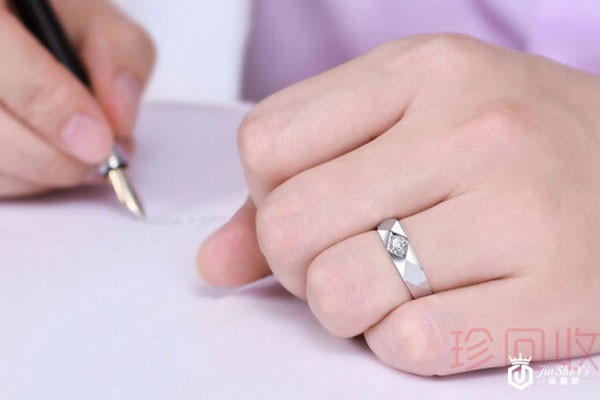 售卖钻石珠宝的专柜可以回收钻戒吗