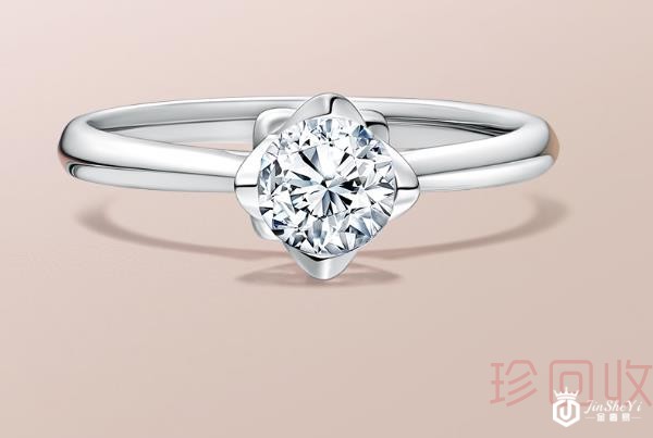 买来花了六千块的钻戒回收多少钱