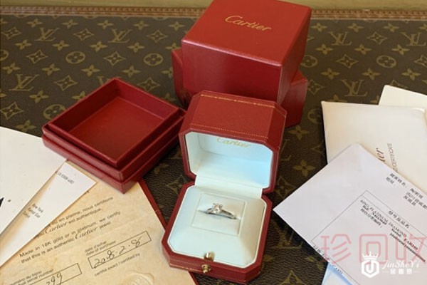 卡地亚750钻戒回收值钱吗 由什么因素决定
