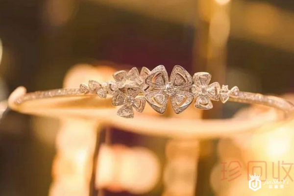 18k金钻石戒指哪里回收比较稳妥