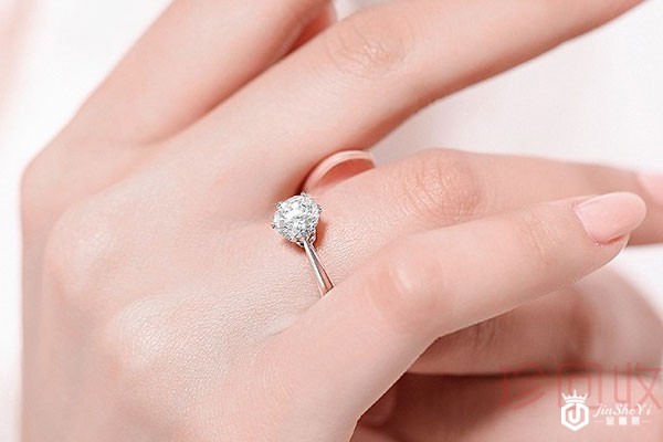 一克拉二手钻戒回收价格跟原价相差多少钱