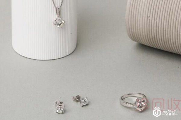 在CC卡美买的钻戒回收多少钱