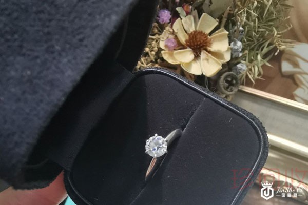 今天钻石戒指回收多少钱 有涨幅吗