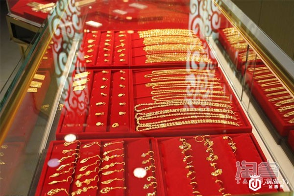 私人金店柜台展示图