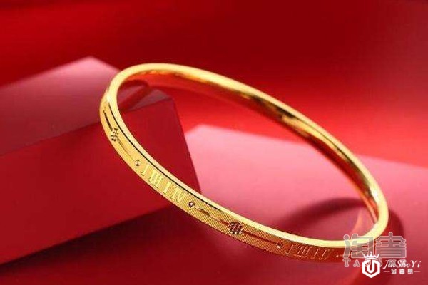 18K黄金磨砂扁款手镯