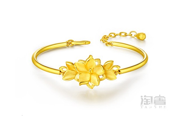周大福茉莉花黄金手镯