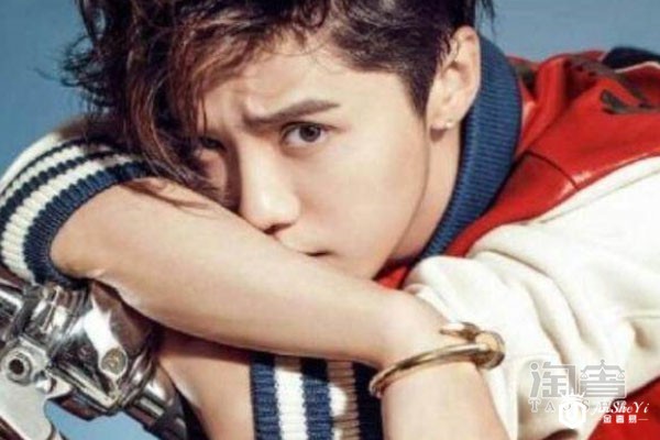 鹿晗手镯是卡地亚哪款 追星也要量力而行