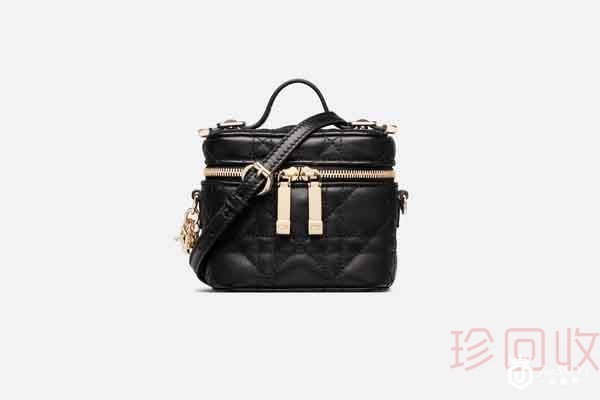 1639366750844670.jpg 迪奥1.jpg