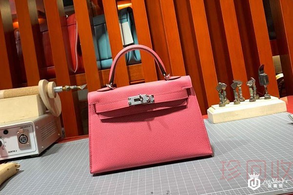 爱马仕二手包包回收电话可以这样找 