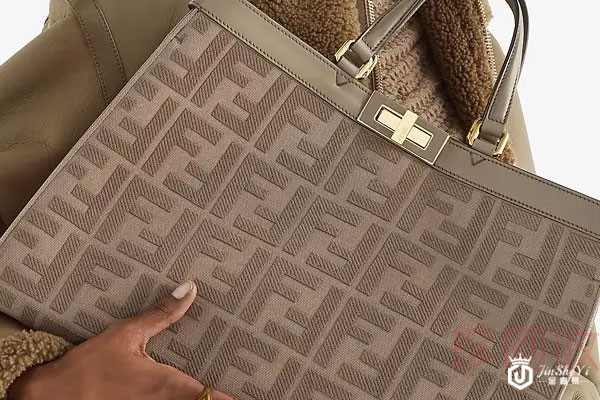 转卖二手名牌包包平台回收报价公正吗 转卖二手名牌包包平台回收报价公正吗