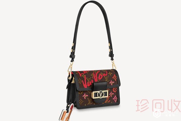   两万块的lv限量版包包回收价格会高吗