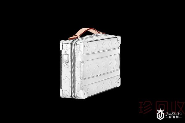 95新的lv包包回收价格一般多少钱