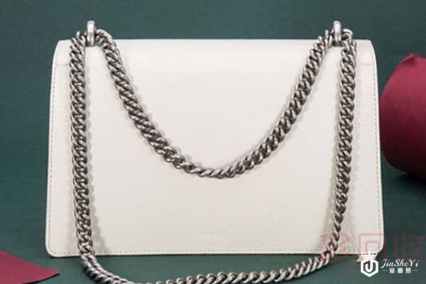 二手名包几折回收主要看这几点