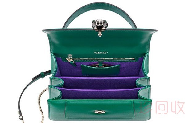 宝格丽绿色蛇头包回收行情怎么样