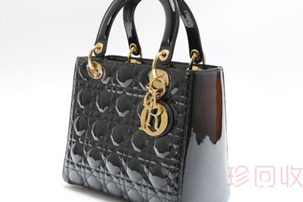 dior的包回收什么价是合理的