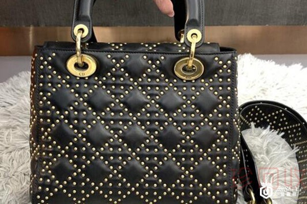 dior的包回收什么价是合理的