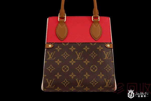 lv包包回收一般打几折 包款是关键