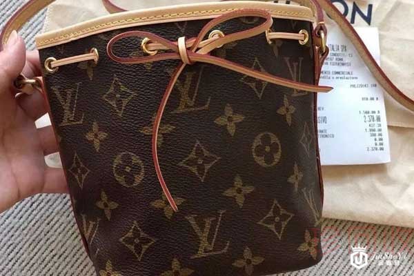 二手包包回收门店交易获高价难吗