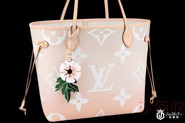 lv专卖店回收包包吗 这里有答案