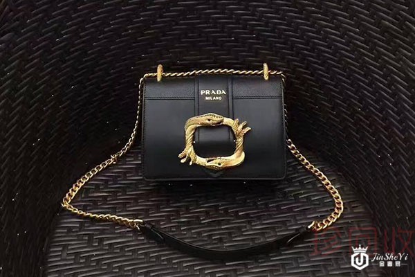 包包回收市场发展迅猛 找哪里回收不用愁