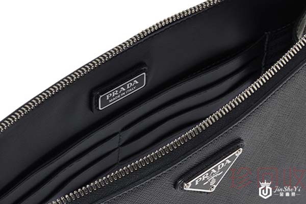 普拉达男包回收价格有优势吗