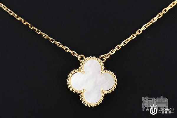 梵克雅宝哪个颜色最火，珍珠母贝当之无愧排第一